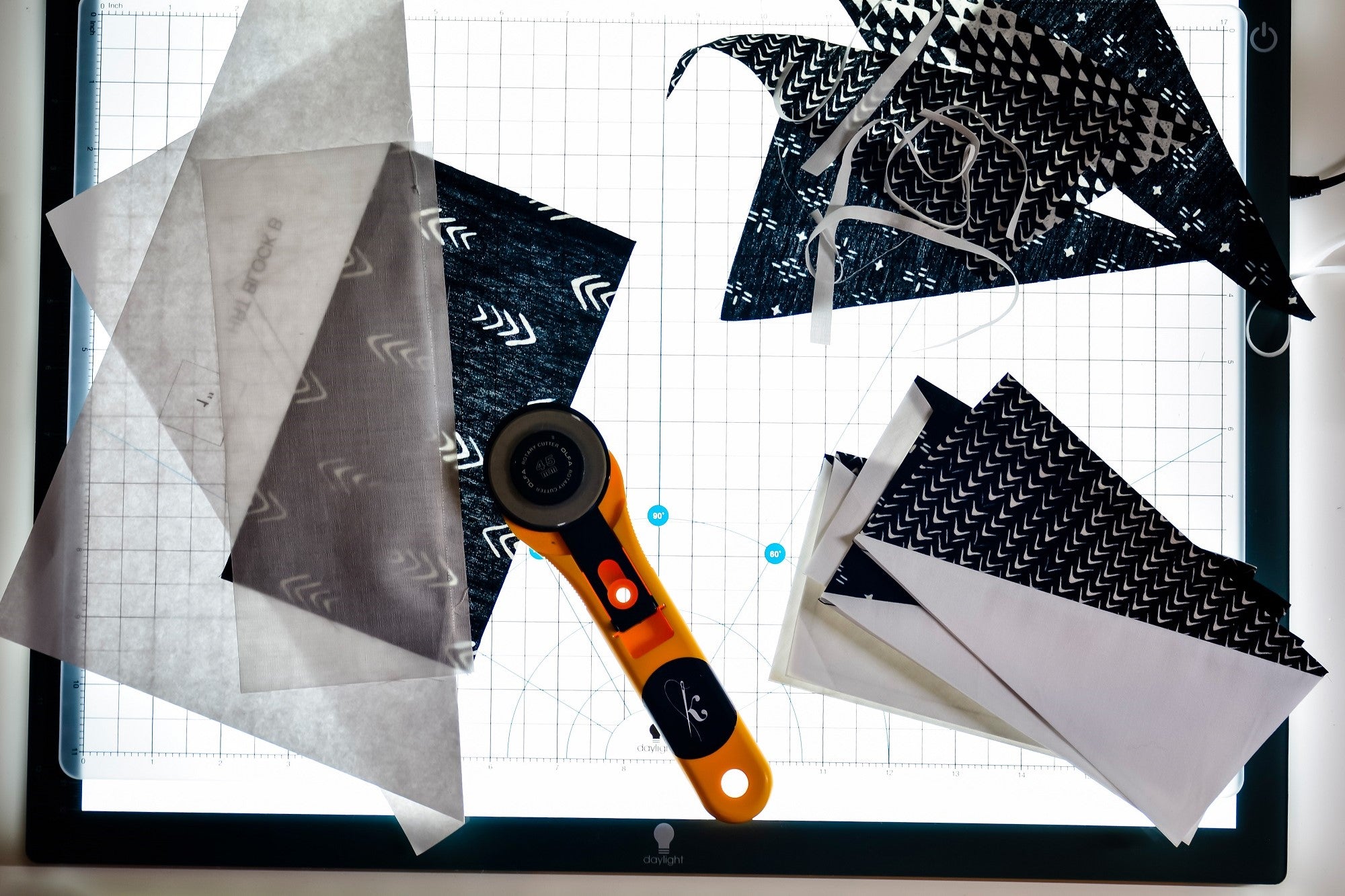 Daylight Wafer 1 Lightbox - 10" x 14"