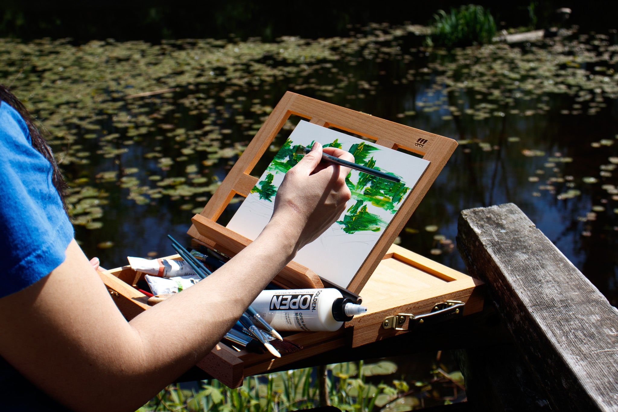 Easels Furniture & Lighting