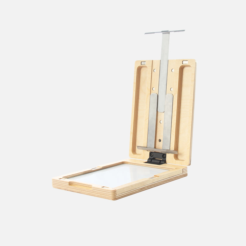 u.go Plein Air Pochade Box - 6" x 8" (Special Order)