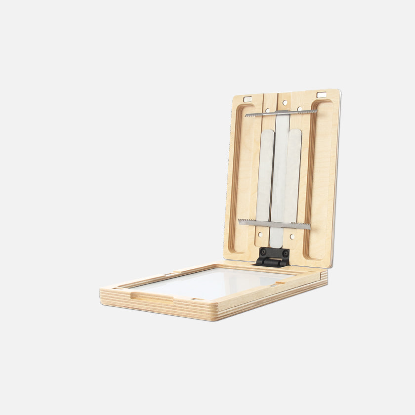 u.go Plein Air Pochade Box - 6" x 8" (Special Order)