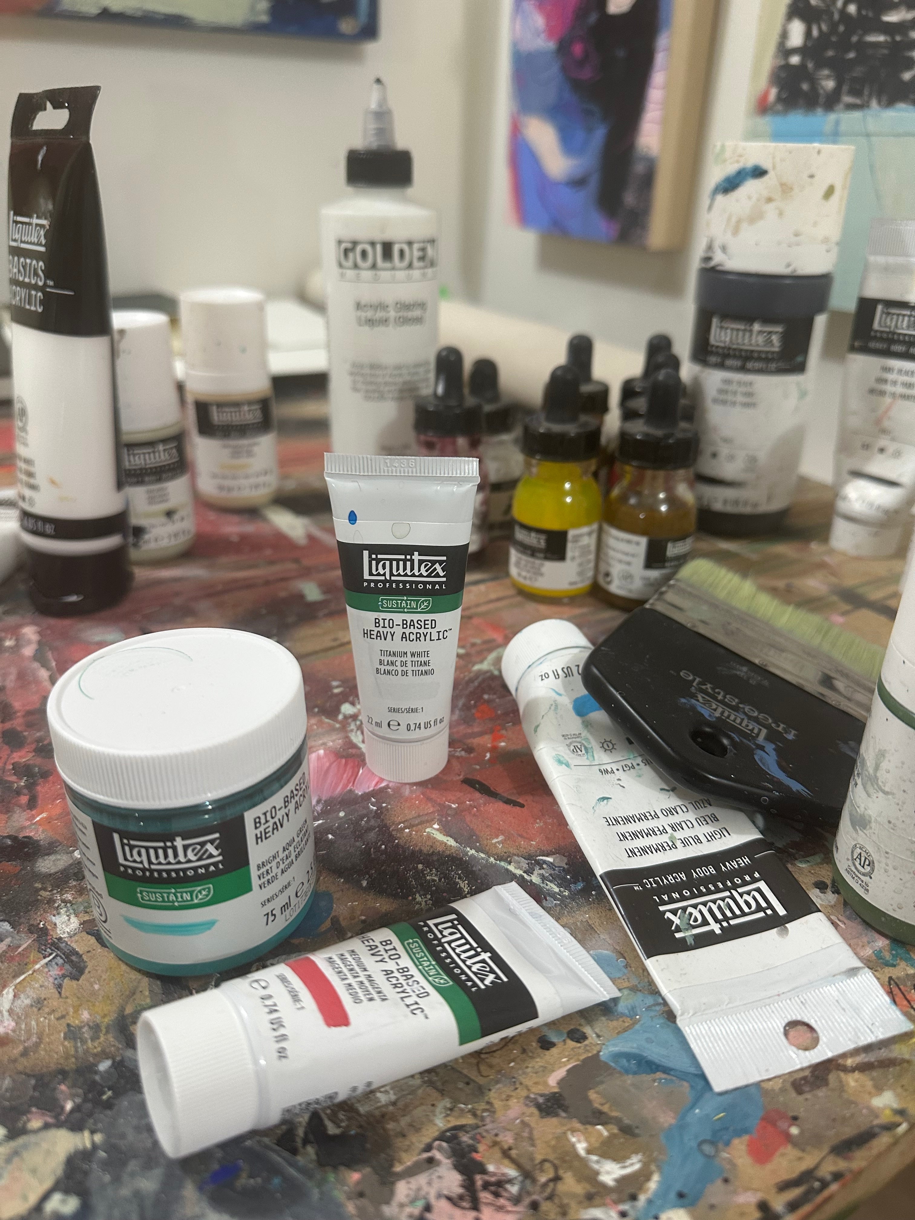 Liquitex Bio-Based Acrylics with Vikki Drummond