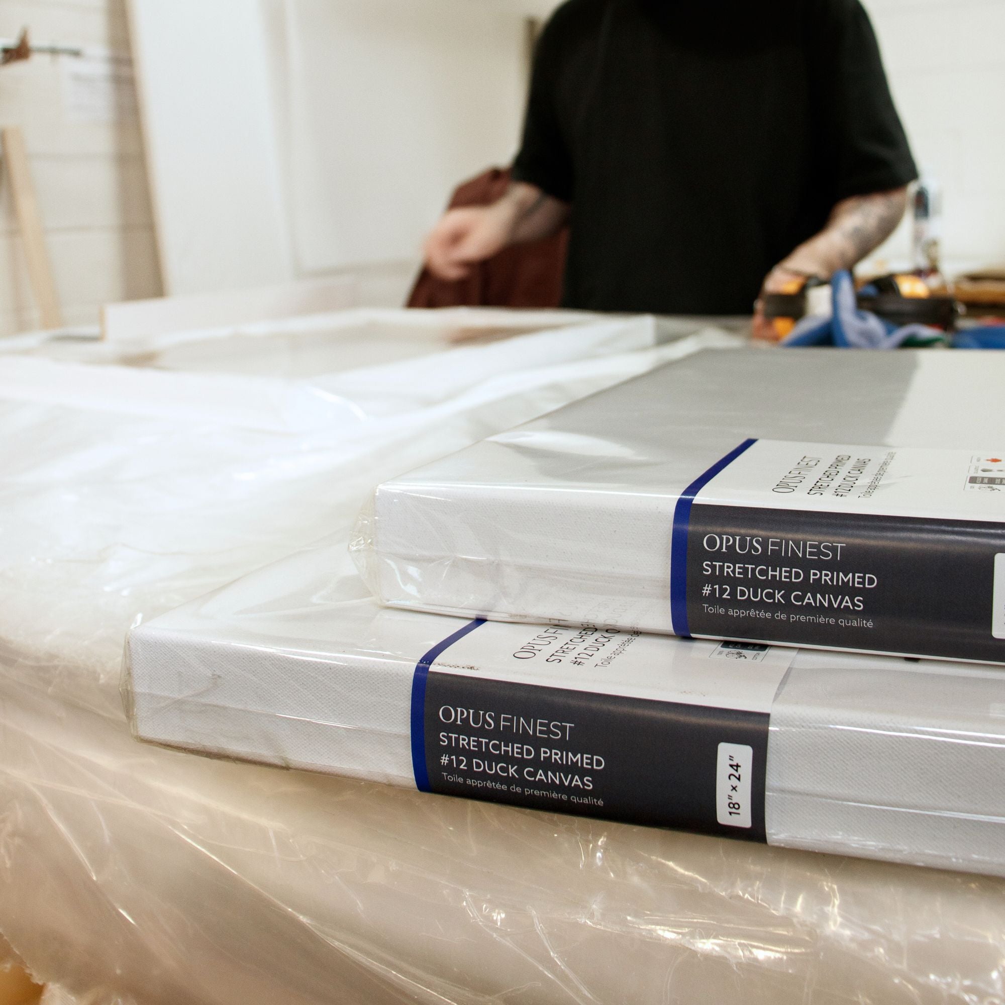 Opus Finest Stretched Primed Canvas #12 Duck