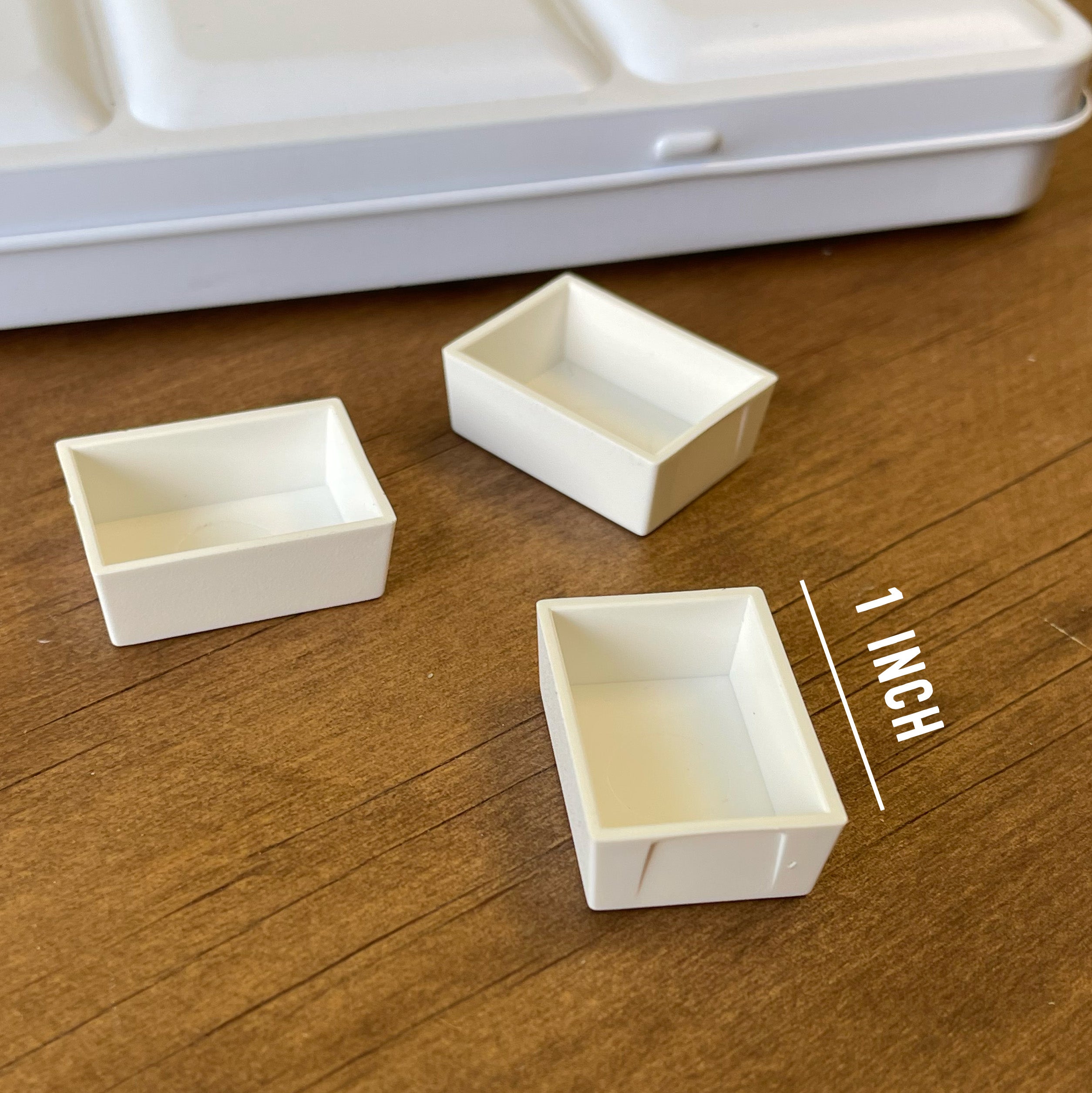 Empty Plastic Pan for Watercolours - Full