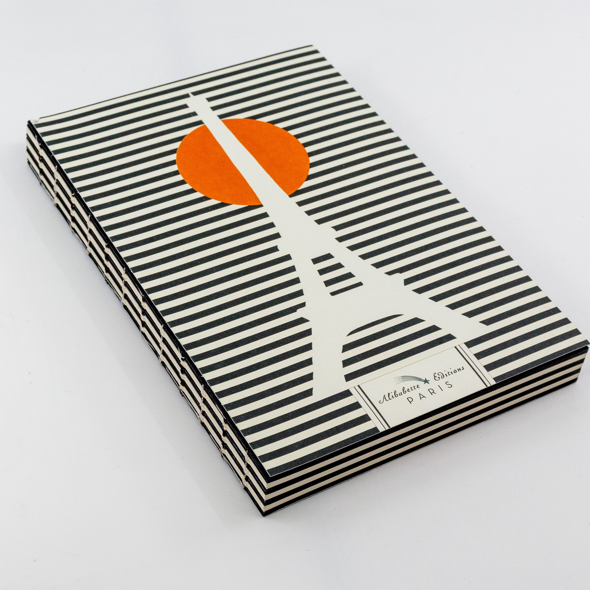 Alibabette Artbook A5 Black & White - Soleil Levant