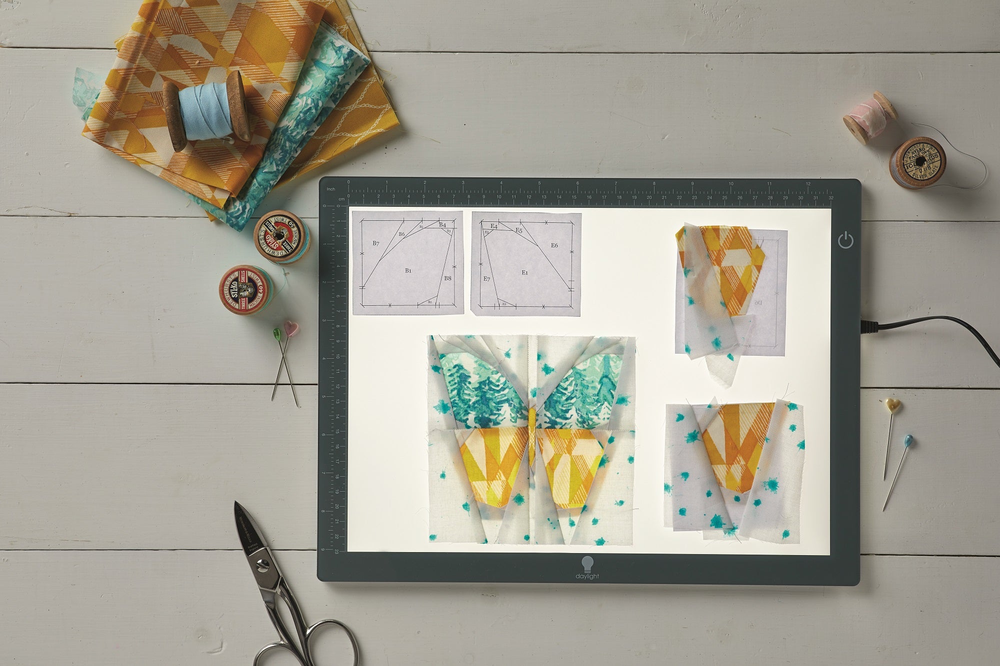 Daylight Wafer 1 Lightbox - 10" x 14"