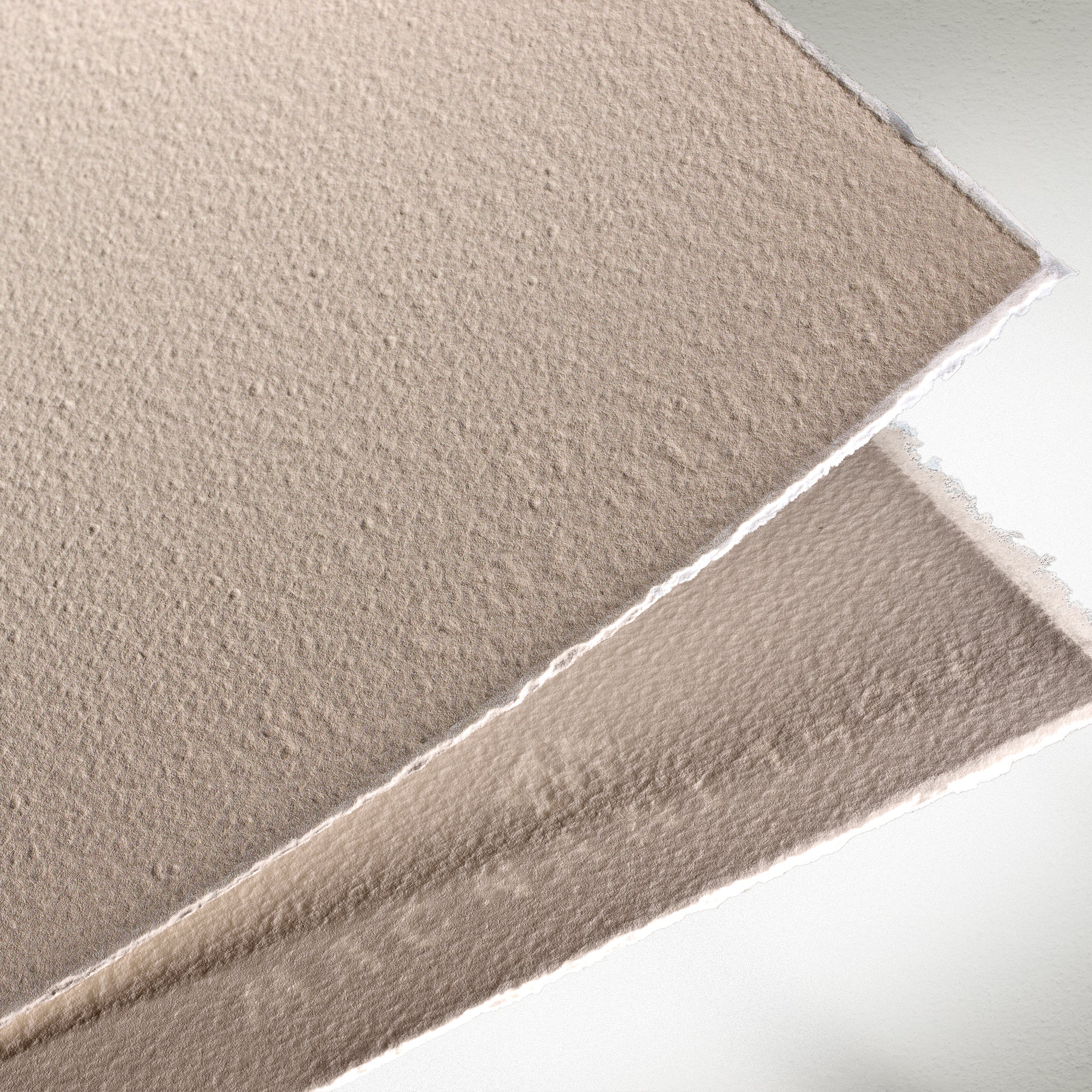 Magnani Firenze Acrylic Paper Sheet Natural White Rough 100% Cotton 400gsm, 56 x 76 cm