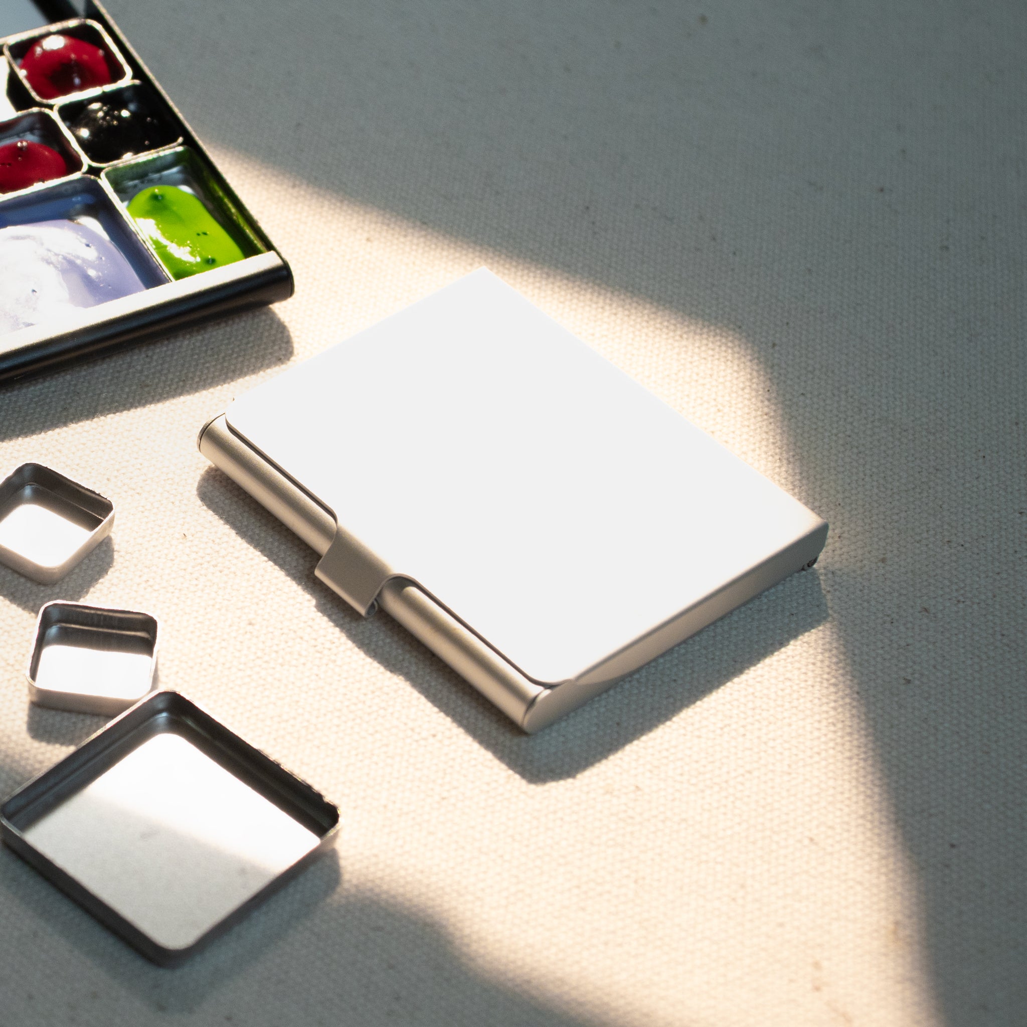 Art Toolkit Demi Palette with 12 Mini Pans - Black