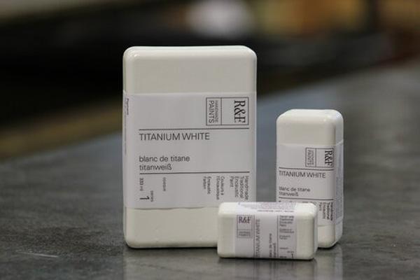 R&F Encaustic Paints (Special Order)